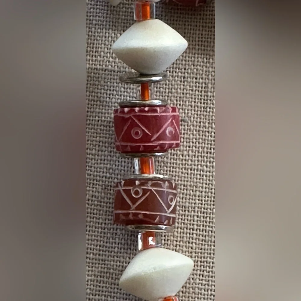 26 inch Mixed bead necklace NWOT - Picture 10 of 13